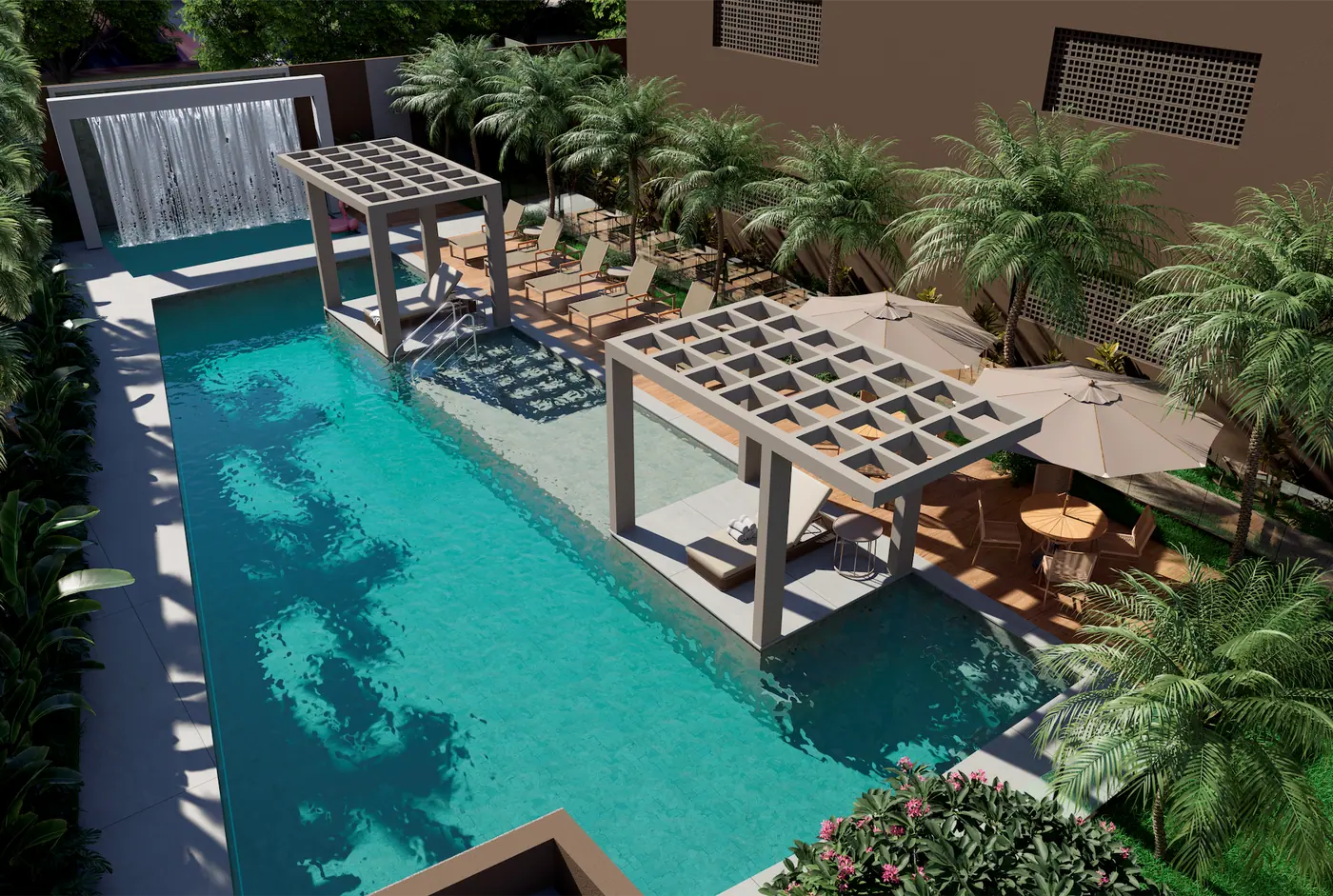 Piscina com praia, deck e pergolados